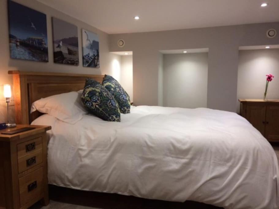 River Road, Littlehampton, Executive Apartment Eksteriør billede