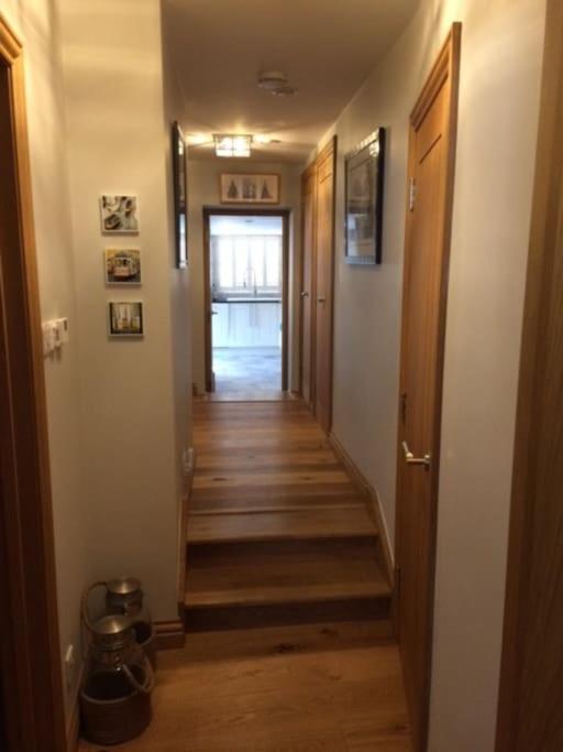 River Road, Littlehampton, Executive Apartment Eksteriør billede